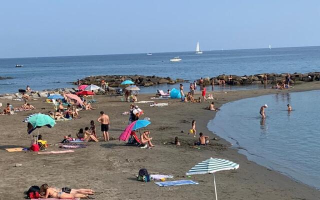 Sun, beach and bike