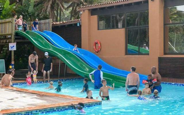 San Lameer Villa Rentals 10304
