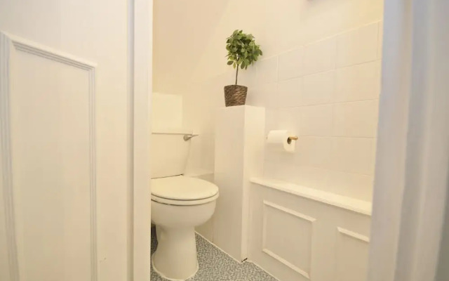 Beautiful Garden Flat near Chelsea
