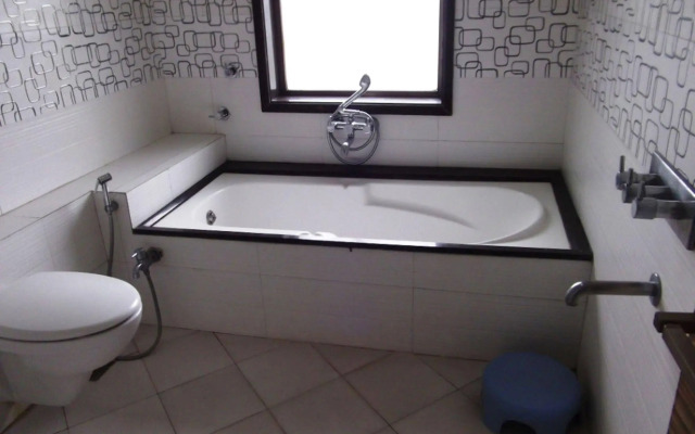 Hotel Neelam Executive