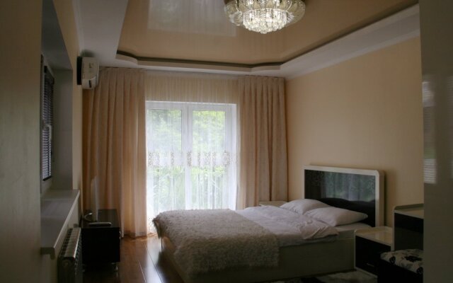 Zagorodnaya Na Izobilnoj Vila