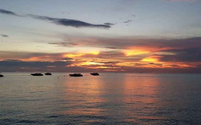 Cetus Beachfront Jomtien