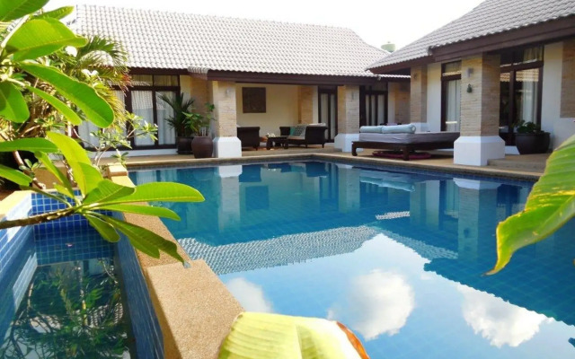 N.B. Baan Rose - 3 Bedroom Pool Villa