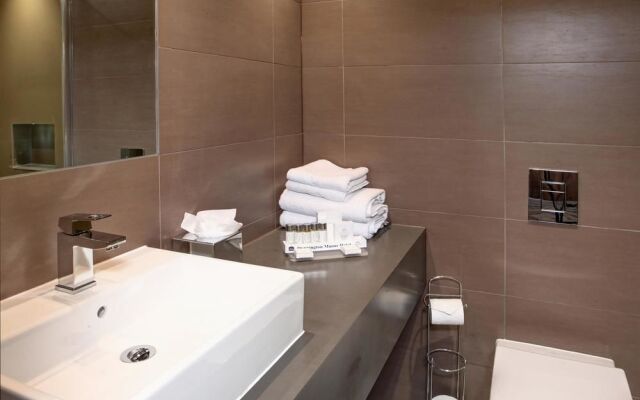 BEST WESTERN PLUS Donnington Manor Hotel