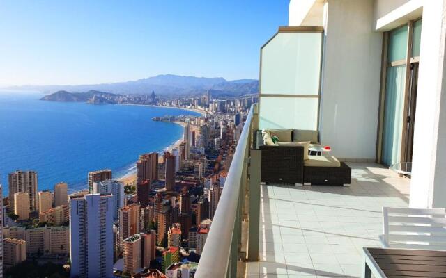 Penthouse VIP with sea views - 42nd floor