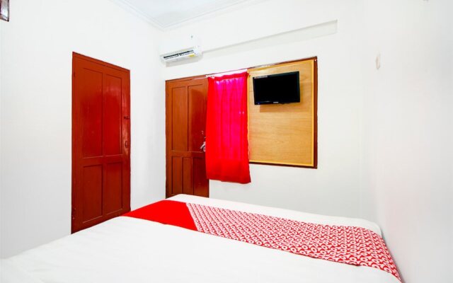 Super OYO 1788 House 24