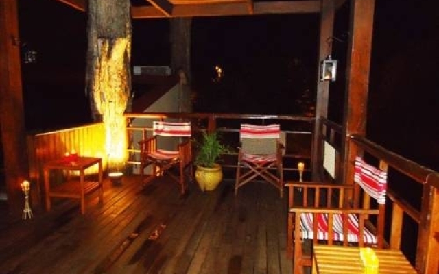 Passaros Suite Hotel
