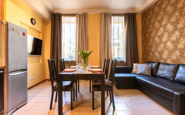 Апартаменты Рентал СПБ на ул. Кирочная, д. 22