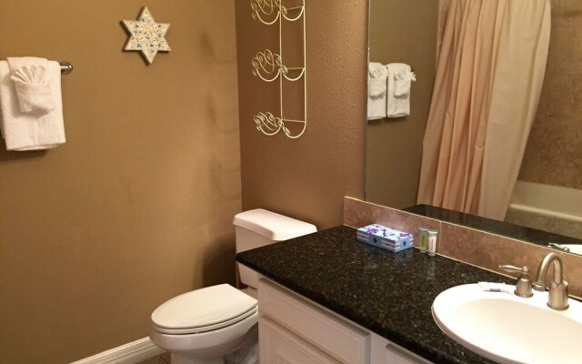 Southern Empress Lakeside Condominiums