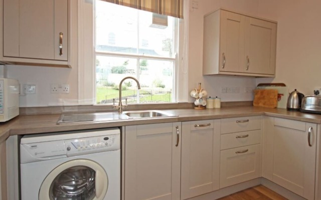 5 Glenthorne House