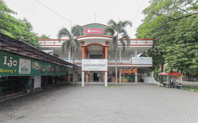 Reddoorz Syariah Mojosari