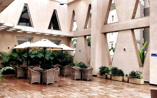 Independent European Style Fully Furnished Studio