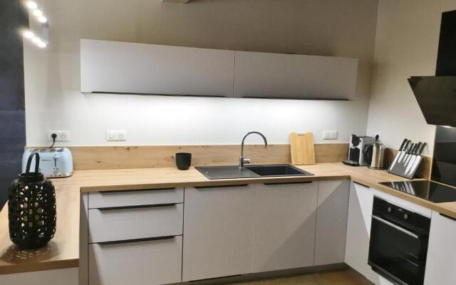 L'HIVERNET, grand Triplex neuf au cœur d'Embrun accès facile