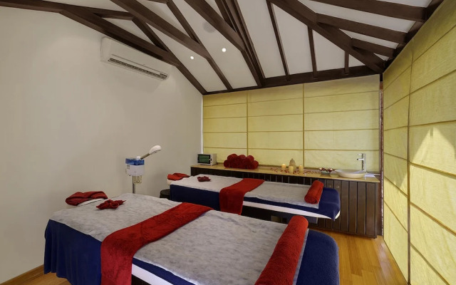 OYO Premium Calangute Suites