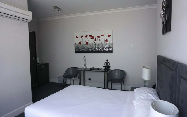 The Savoy Double Bay Hotel