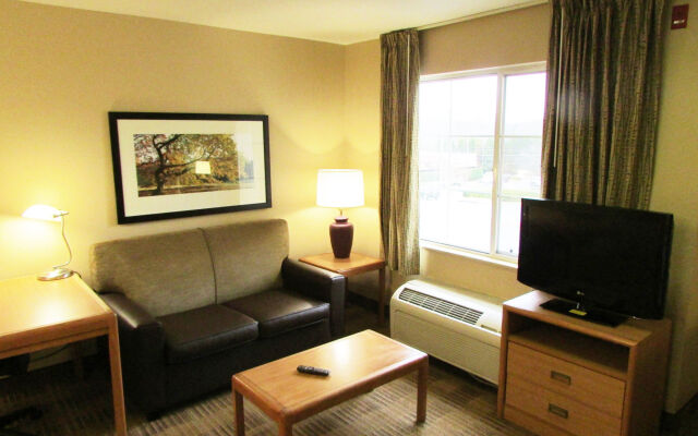 Extended Stay America Select Suites Atlanta Marietta Wildwoo