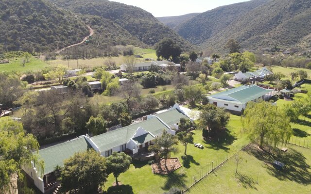 Old Mill Country Lodge & Restaurant