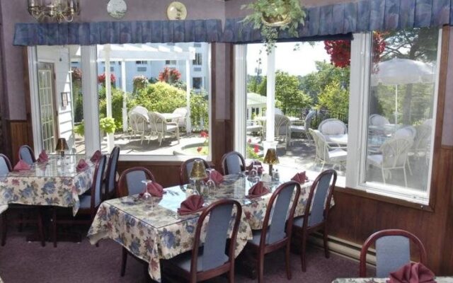 Auberge Gisele's Inn