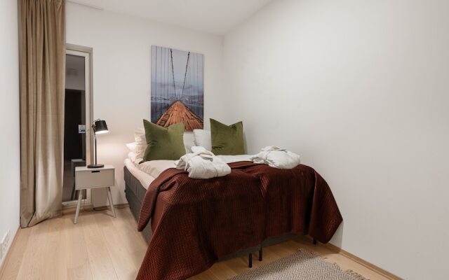 Enter Tromsø Luxury Villa