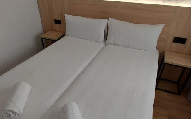 Sweet Lloret Suites