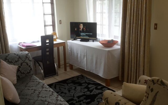 Muco Guest House