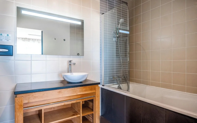 Hotel Les Flots - Chatelaillon Plage