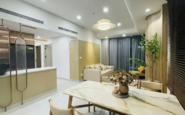 Genius Saigon - Luxury Apt walk to SECC