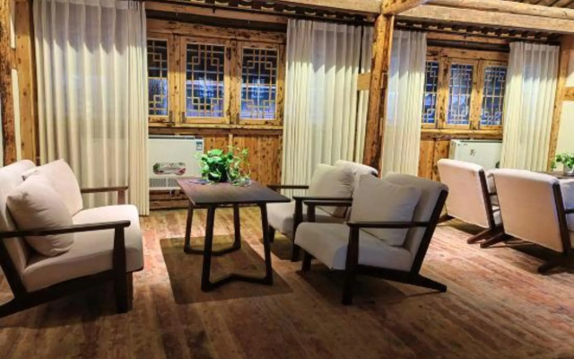 Qinjia Courtyard – Outside – Nanchong