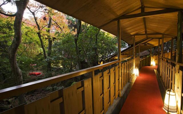 Tsukihitei Ryokan