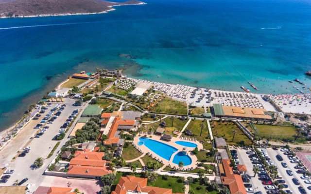 Alaçatı Beach Resort & SPA
