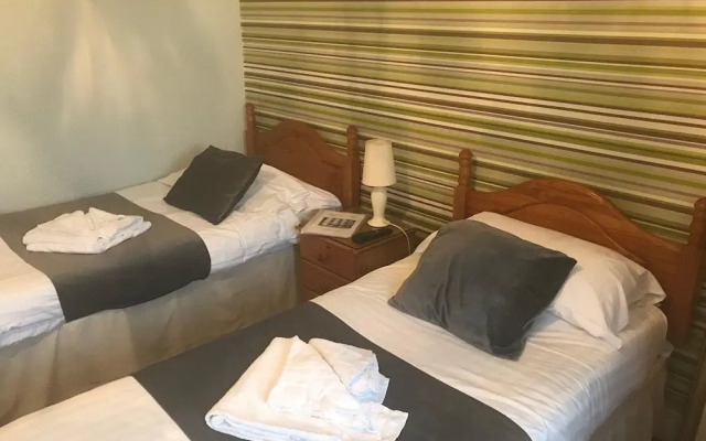 Crown Hotel