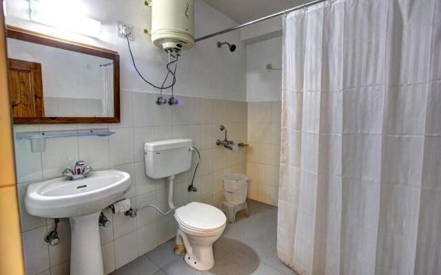 Hotel Monarch Residency Manali