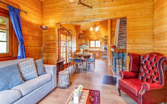 Vintage Chalet in Sougné-Remouchamps near Ardennes Forest