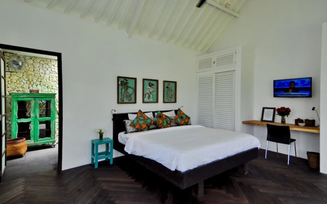Del Boca Villa