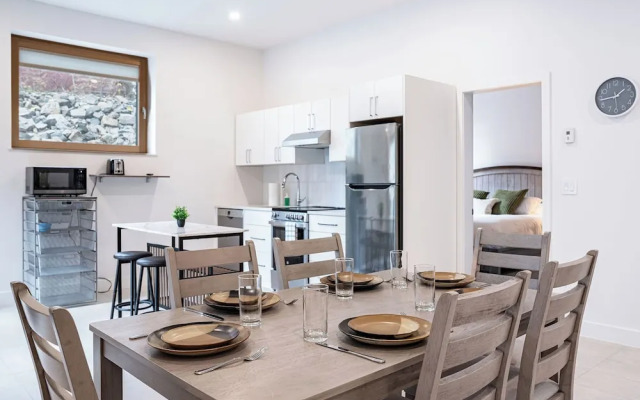 Camozzi Chalet Suite by Revelstoke Vacations