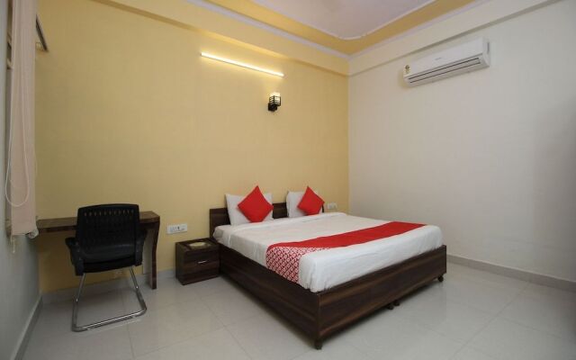 Oyo Flagship 33020 Kusum Vihar Jagat Pura