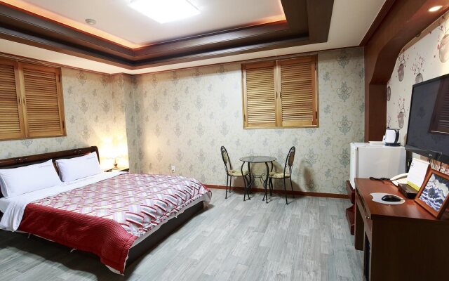 Galleria Hotel