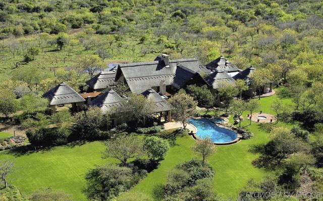 Thanda Safari