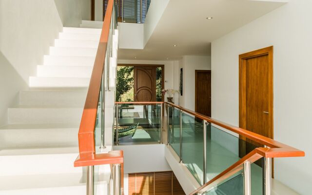 Villa Tasanee