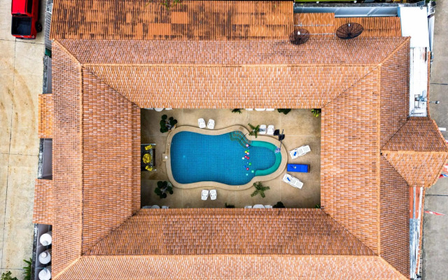 Siam Court