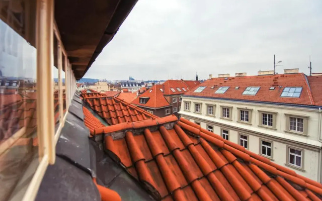 Prague Old Town Apartment