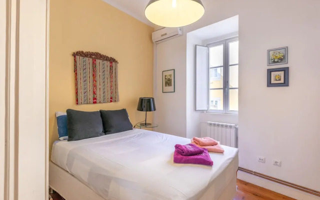 Quiet Apartment in Bairro Alto