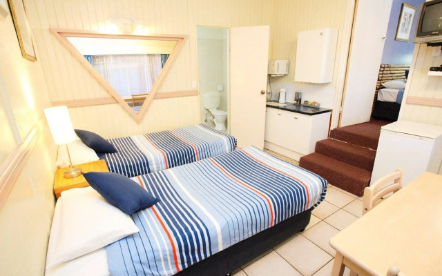 Bundaberg Coral Villa Motor Inn