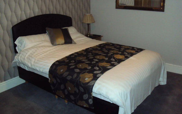 Jeffersons Hotel & Apartments