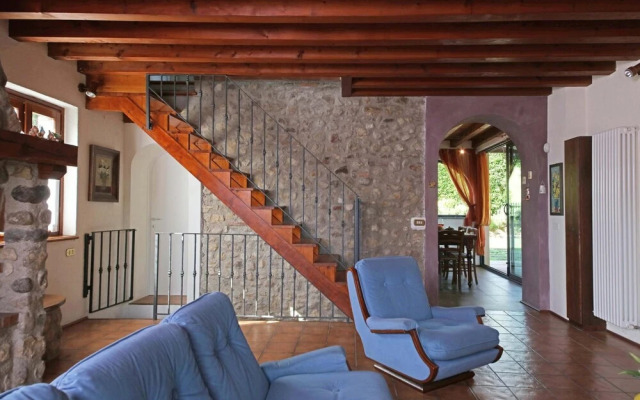 Villa Girasole in Polpenazze del Garda