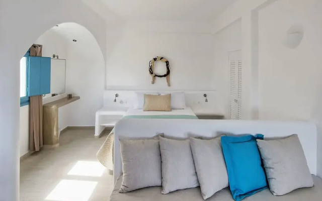 Alizea Villas & Suites
