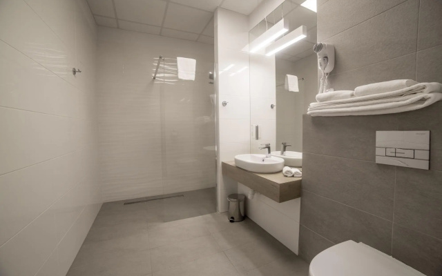 Varsovia Apartamenty Kasprzaka - Image 7