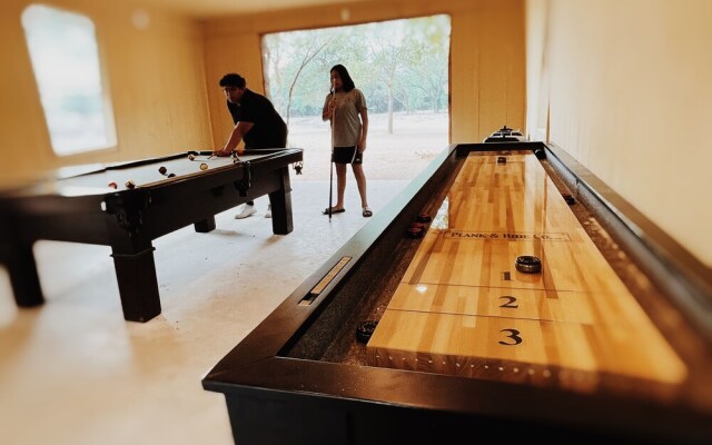 13 Son's Geronimo - Birdhouse Cabin