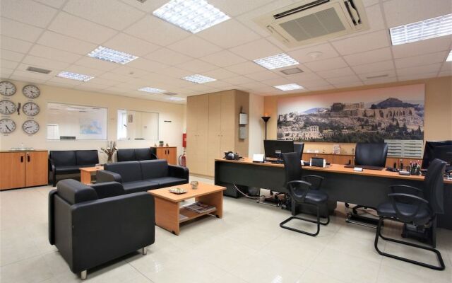 GK Airport Suites