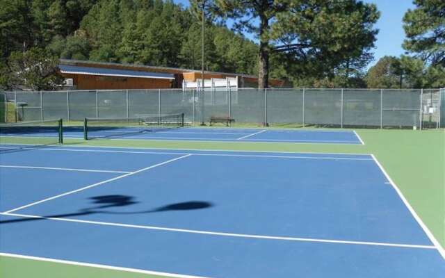 Paradise on the River by Vtrips